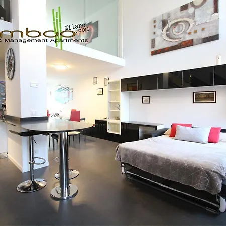 Bamboo Colico Loft 公寓