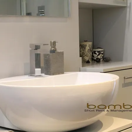 公寓 Bamboo Colico Loft 米兰
